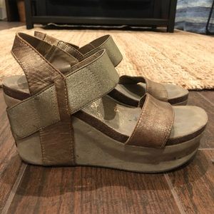 Gold OTBT Wedges